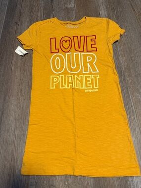 Aeropostale Baby Fit Yellowish Orange  'Love Our Planet' Graphic Tee